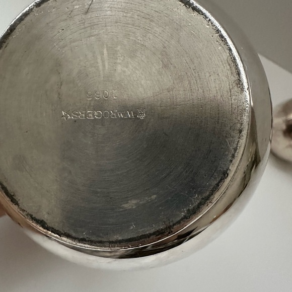 2 Vtg Wm Rogers 817 Silver Plate Footed Beverage Water Pitcher & Cream Pitcher - Picture 7 of 10